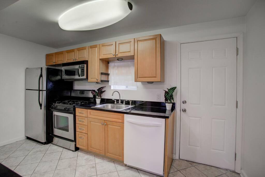 Apartament Cozy Lux 3Bd House Heart Of Fishtown Sleeps 8 Filadelfia Zewnętrze zdjęcie